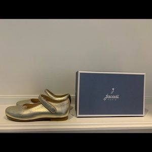 Jacadi kids gold maryjanes size 12 / 29
